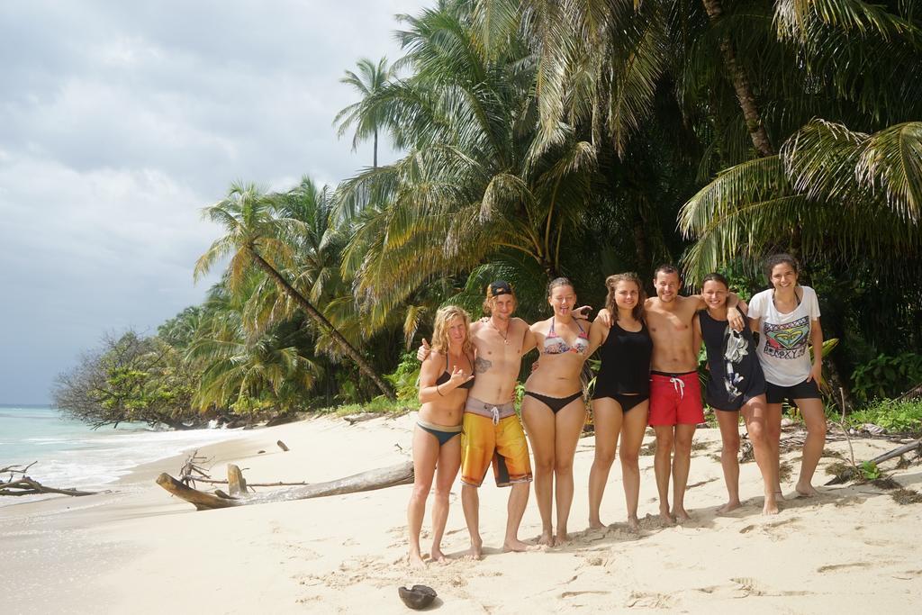 Hotel Surf Camp à Bocas del Toro Extérieur photo